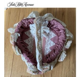 NWT Saks Fifth Avenue; Made in England. Heart shaped vintage lined wicker basket